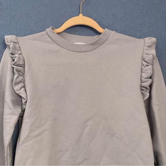 Zara S gray long sleeve blouse ruffle crewneck kawaii pastel girlhoodcore solid - Picture 2 of 7